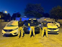 Em menos de 2h, PRF apreende drogas em dois veículos no Norte Fluminense
