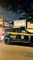 PRF intercepta ônibus e localiza adolescente em São Gonçalo-RJ