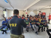 PRF promove ações educativas em Resende