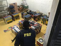 PRF recupera carga roubada de cigarros avaliada em mais de R$ 30 mil