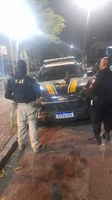PRF recupera carreta roubada com mais de 160 mil reais em mercadoria
