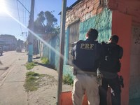 PRF e Polícia Civil realizam operação em São Gonçalo