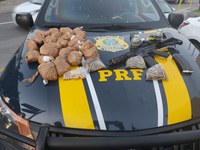PRF prende homem transportando fuzil, granada e drogas na Via Dutra
