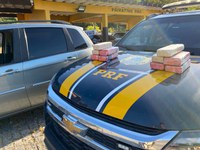 PRF apreende 10 quilos de pasta base de cocaína em Casimiro de Abreu