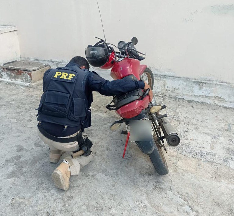 PRF prende dois homens e recupera três motocicletas no Rio Grande do Norte durante o fim de semana