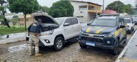 PRF recupera veículo de luxo roubado em Natal/RN