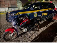 PRF localiza em Macaíba/RN motocicleta roubada