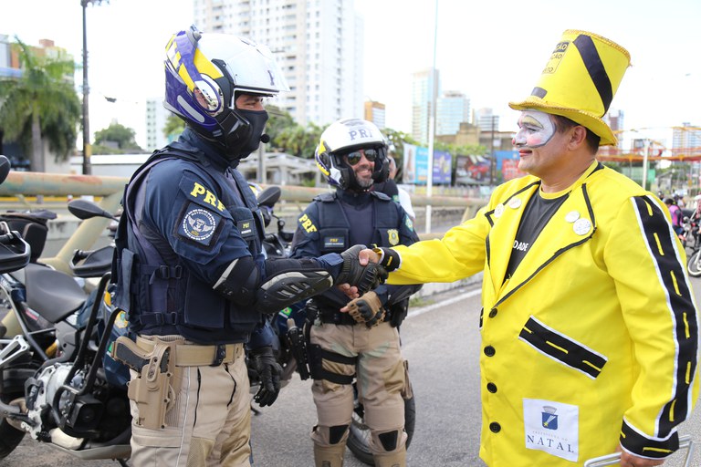 Passeio motociclístico maio amarelo 2022