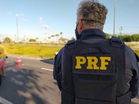 PRF cumpre mandado de prisão contra agressor de mulher em Santa Cruz/RN