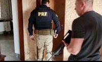 PRF, PC e BM prendem dois homens, apreendem armas e drogas em Bagé