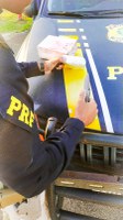 PRF prende passageiro de ônibus com cocaína em Camaquã