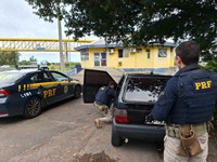 PRF prende homem com carro clonado em São Leopoldo/RS
