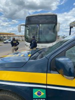 PRF prende homem e recupera ônibus em Rio Grande/RS