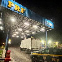 PRF recupera em Eldorado do Sul/RS caminhão comprado com cheque sem fundo