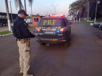 PRF prende motorista com CNH falsa em Marques de Souza/RS