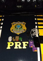 PRF prende dois traficantes com "kit presídio" em Itaqui/RS