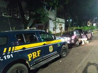 PRF prende em Tabaí/RS dois homens com carro roubado e adulterado