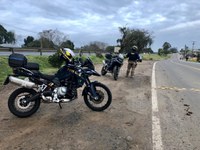 PRF prende motociclista por direção perigosa na Serra Gaúcha