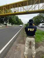 PRF flagra motorista dirigindo a 170km/h na BR-116