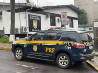 PRF prende homem logo após ele furtar loja em Bento Gonçalves/RS