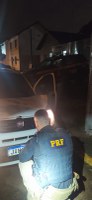 PRF prende criminoso e apreende carro clonado e com chassi adulterado em São Leopoldo/RS
