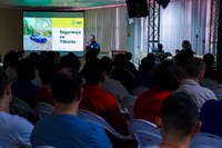 PRF realiza palestras de segurança viária em empresas de Bento Gonçalves/RS