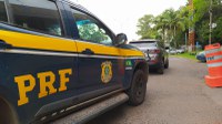 PRF prende casal com carro roubado e clonado em Lajeado