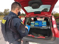 PRF prende traficante com 20 quilos de cocaína em Rio Grande