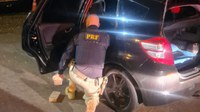 PRF prende traficante com cocaína em Caxias do Sul