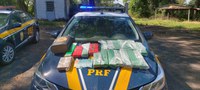 PRF prende traficante levando drogas dentro de caixa de brinquedo em Alegrete