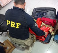 Em Ji-Paraná/RO, PRF apreende 15,68 Kg de Maconha