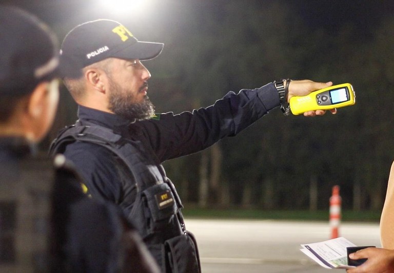 Em Rondônia, PRF detém cinco pessoas por embriaguez ao volante