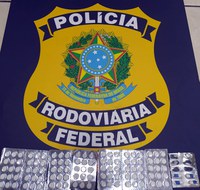 Homem é preso comercializando “rebite” em posto de combustível na BR-101 em Joinville