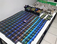 Casal é preso com maconha e essência de maconha para cigarro eletrônico na BR-101 em Joinville