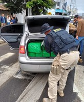 Carro carregado de maconha tenta fugir, mas é interceptado no sul do estado