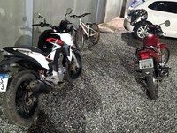 PRF e PM do Paraná recuperam na BR-116 duas motocicletas furtadas na mesma noite