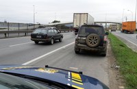 SUV com registro de furto em Joinville é recuperado na BR 101 em Itajaí