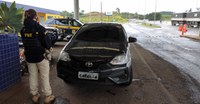 PRF recupera automóvel roubado em Porto Alegre na BR 163 em Guaraciaba