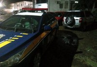 PRF recupera veículo roubado e prende homem foragido do sistema prisional na BR 280 em Araquari