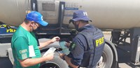 PRF realiza operação de fiscalização de transporte de produtos perigosos no oeste de Santa Catarina