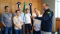 O Superintendente da PRF em São Paulo dá posse aos membros da Junta Administrativa de Recursos de Infrações - JARI