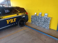 PRF apreende 273 Kg de cocaína em Ourinhos/SP