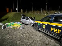 PRF apreende 417 Kg de maconha  e 21 Kg de skunk em Barra do Turvo/SP