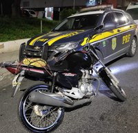 PRF prende homem com motocicleta adulterada na Via Dutra