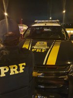 PRF prende casal por tráfico de drogas em Guararema-SP