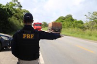 Cristinápolis/SE: PRF flagra caminhoneiro com comprimidos de "rebite"