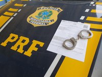 Nossa Sra. do Socorro/SE: PRF detém motorista com mandado de prisão em aberto
