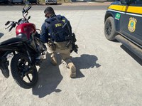 Rio Real/BA: PRF/SE recupera motocicleta roubada.