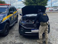 Itabaiana/SE: PRF recupera carro roubado