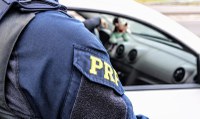 Propriá/SE: PRF prende homem com drogas na BR-101
